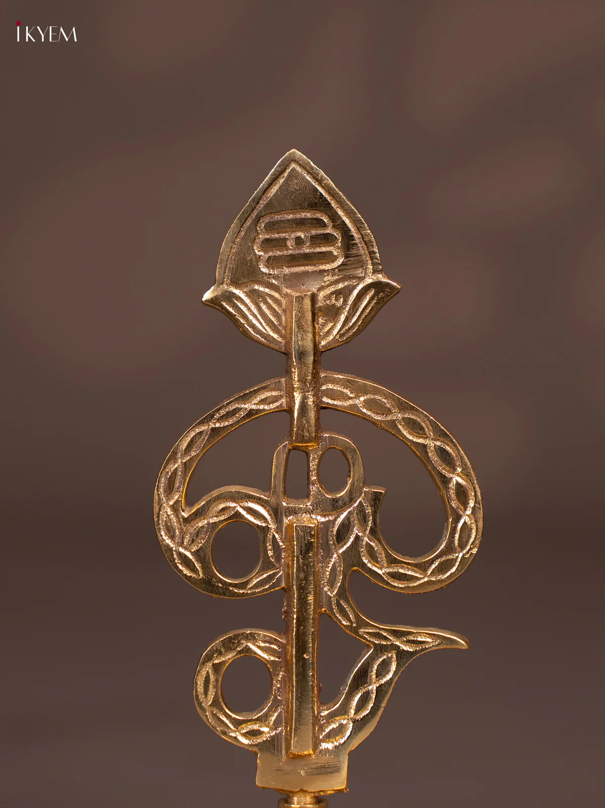 Brass Om Vel 6-Face Diya - 6.5 Inch - KN16128 - Image 2