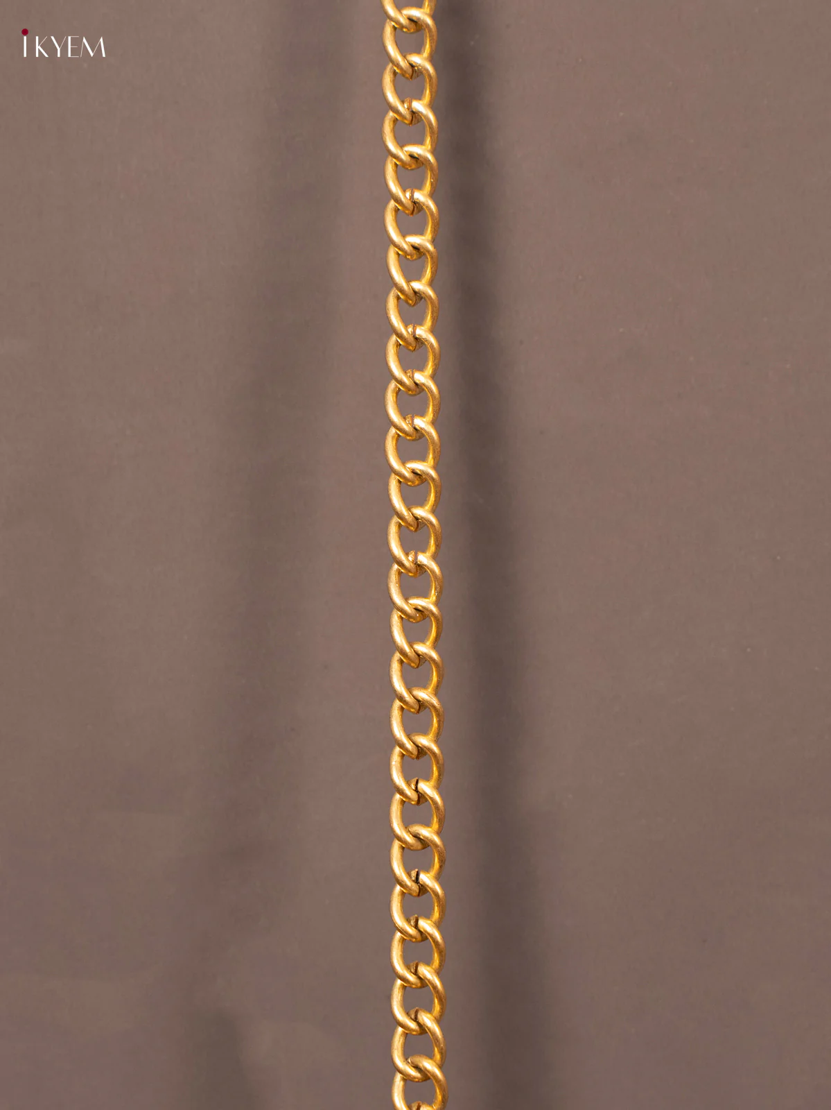 Brass 5 Face Om/Vel Diya With Wall hanging - KN27114 - Image 3
