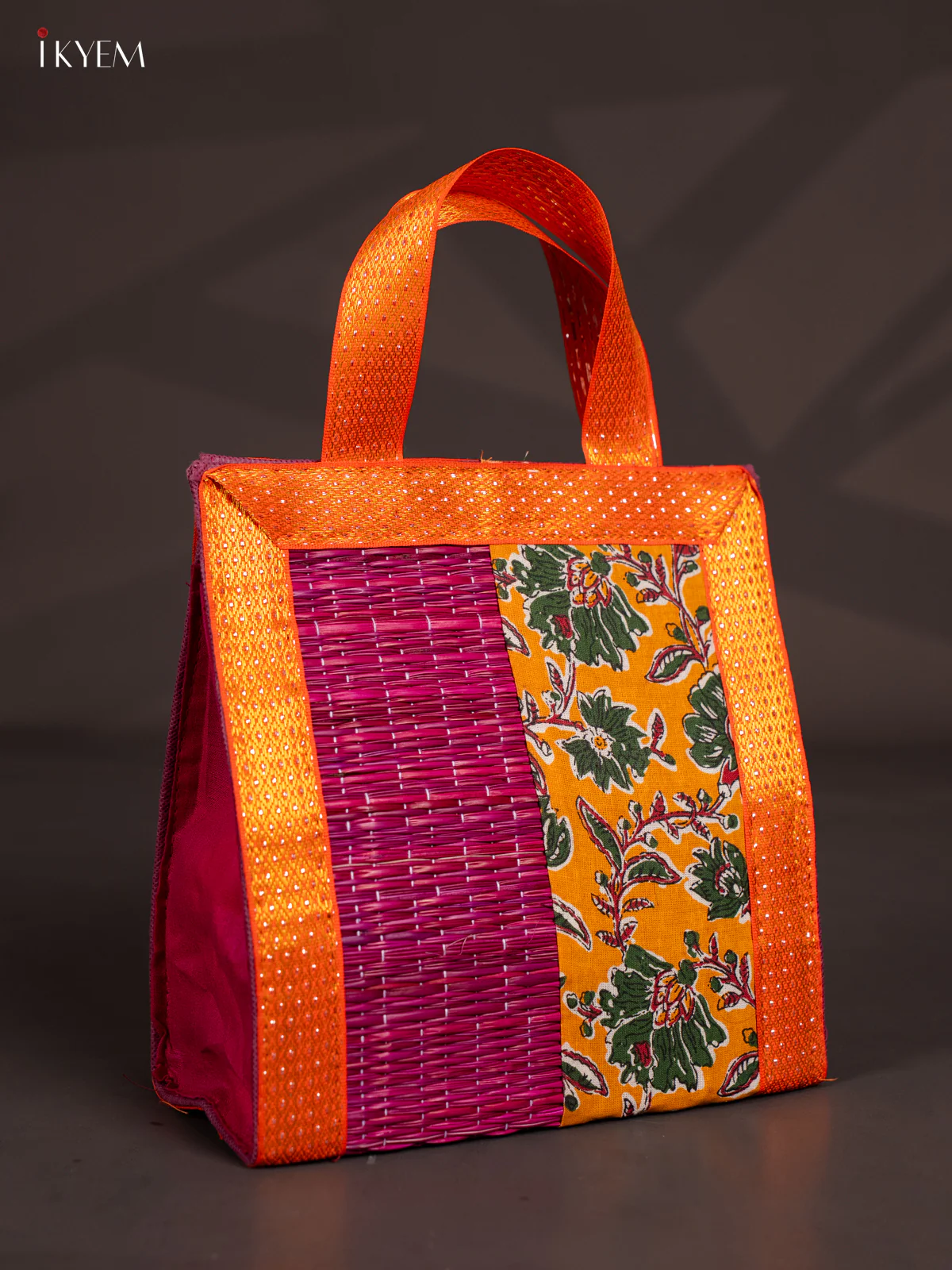 Flower Design Korai Bag With Zari Border - Pink - 9 Inch - KN28121 - Image 2