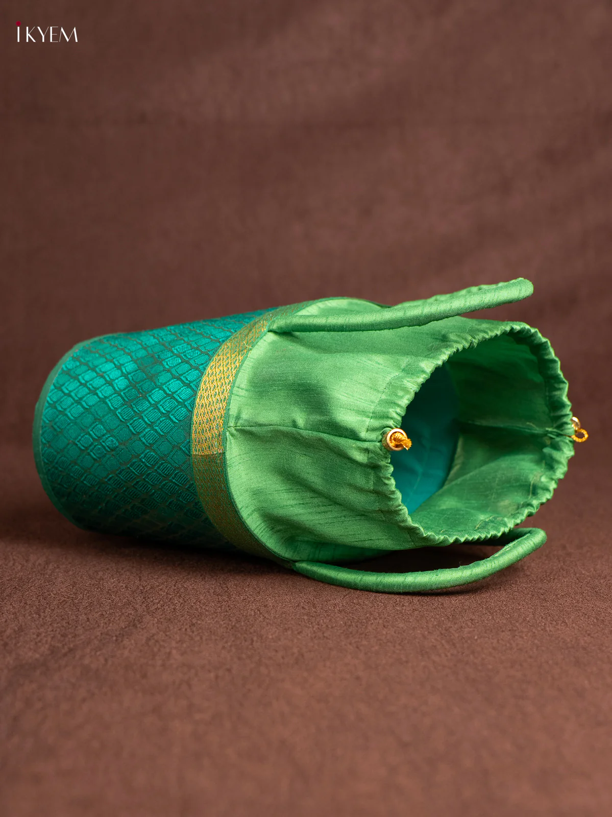 Raw Silk Korai Stackable Basket With Potli - Green - 6 Inches - KN28134 - Image 3