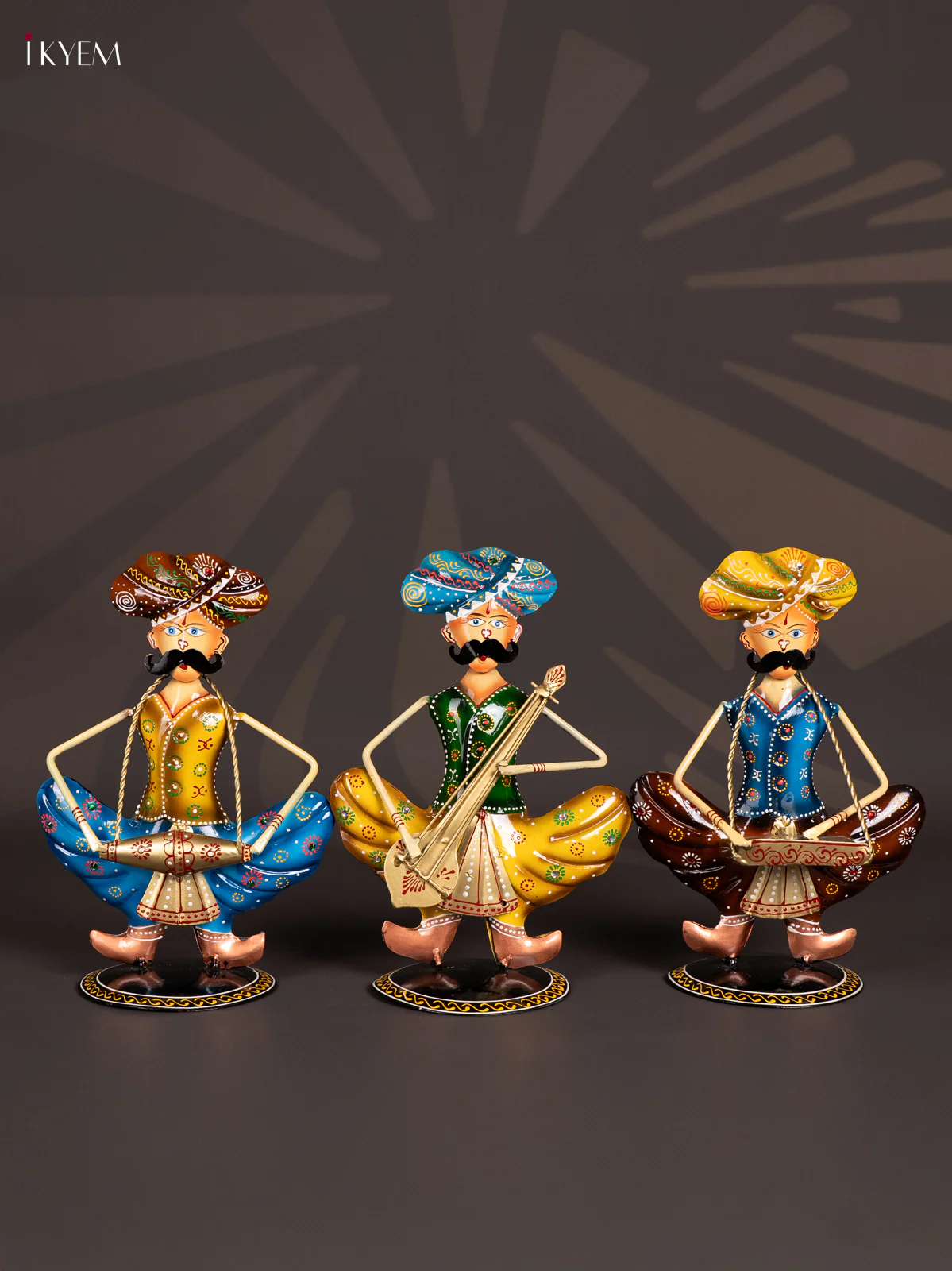 METAL PAINTED SITTING MUSICAL (SET OF 3) - KN29120