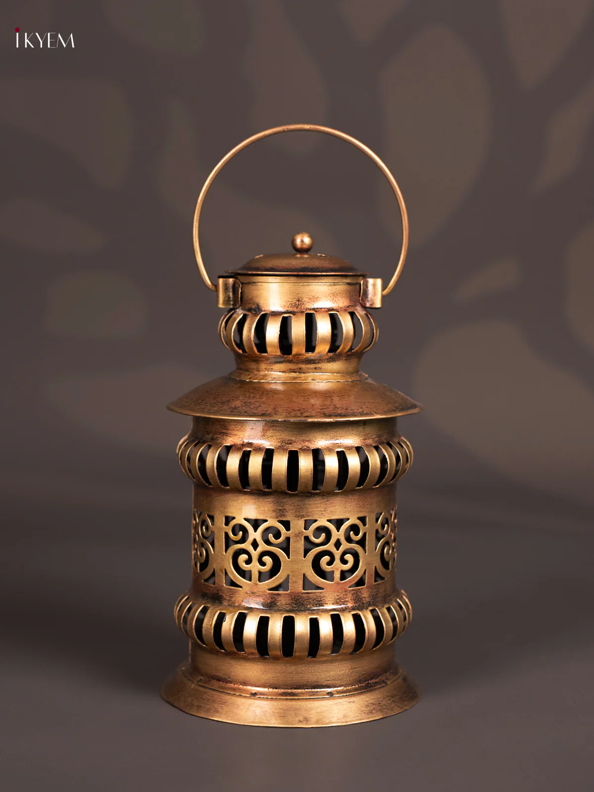 METAL PAINTED TEA LIGHT LANTERN SMALL