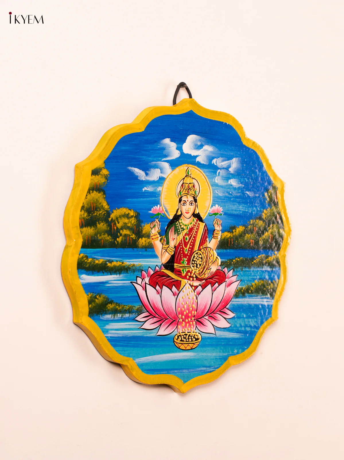 Hand-Painted Wooden Lakshmi Wall Plate - 10.5 Inch - KN31112 - Image 3
