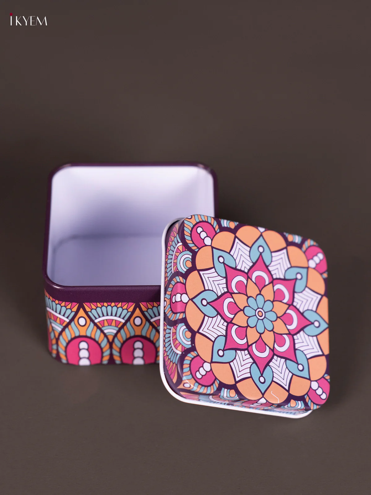 Square Decorative Tin Box - Multicolour - KN31218 - Image 2