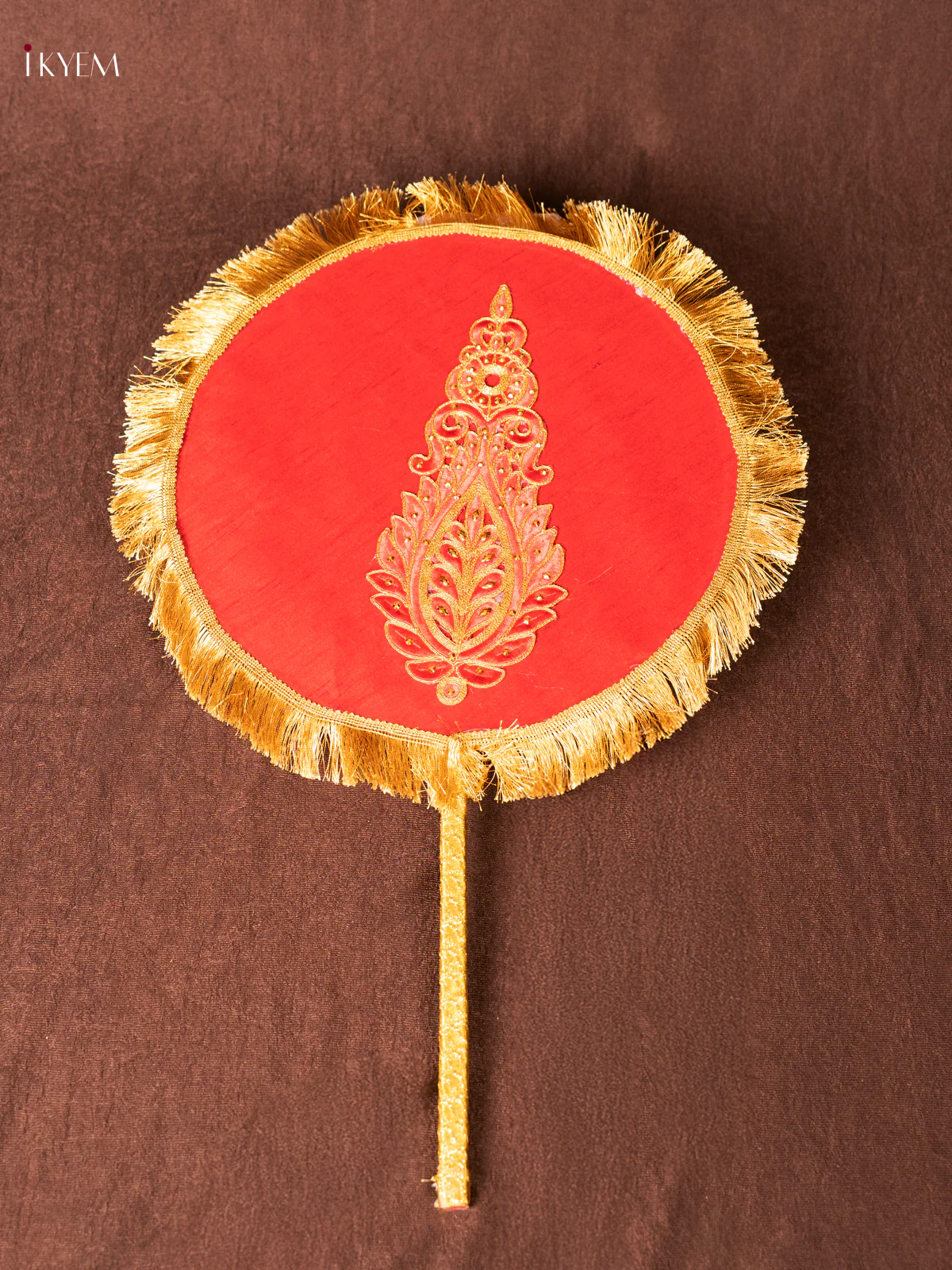 Kasi Yatra Set - Red and Gold - KN31243 - Image 3