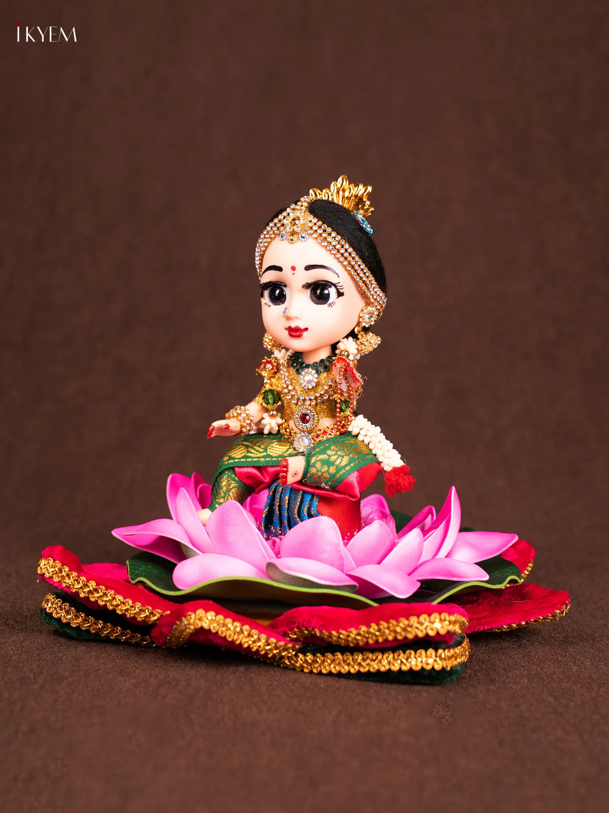 Shri Tripurasundari Devi Doll in lotus base Seer Varisai - Rose - Image 3