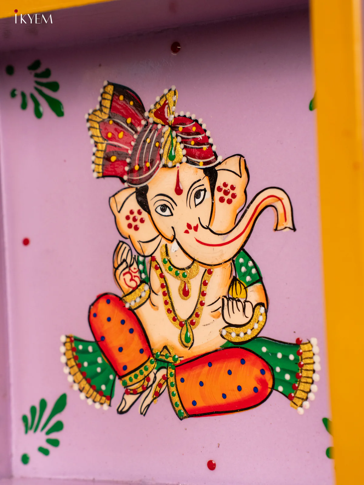 Elegant Hand Painted Lord Ganapathy Square Wooden Tray - (6x6) Inch - KG28129 - Image 3