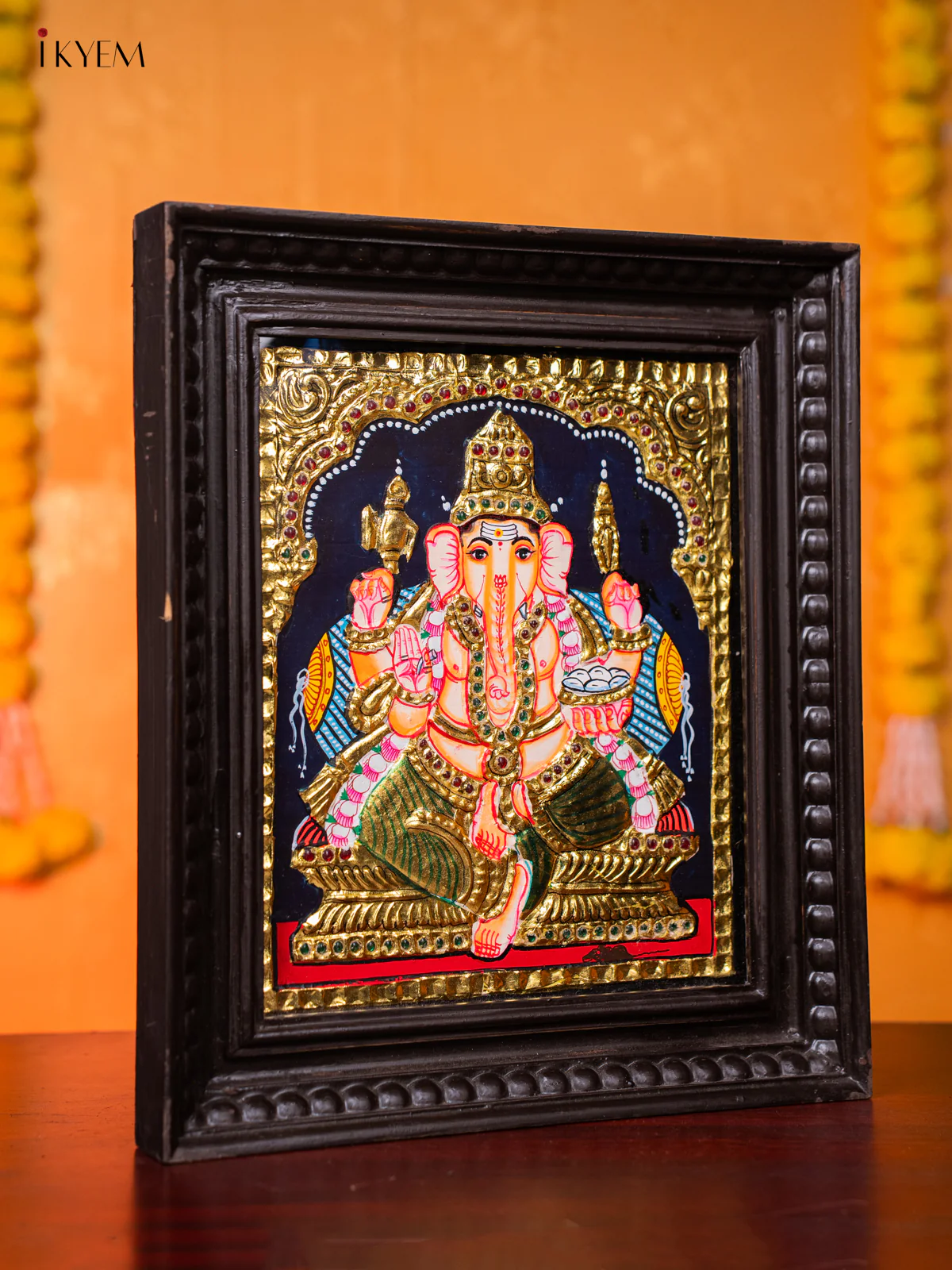 Divine Lord Ganapathy Thanjavur painting (15*13 inches) - KJ03189 - Image 4