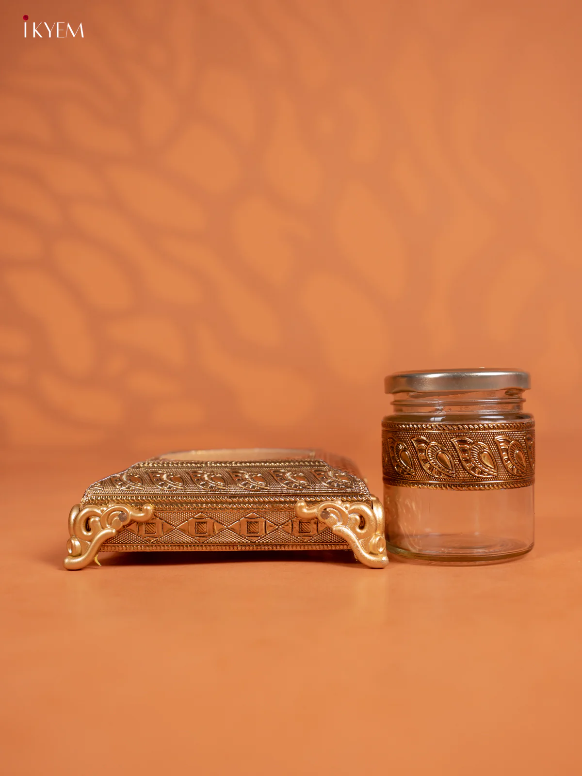 Luxury Gold Oxidised Decorative Tray Set with Embossed Jar - KD30127 - Image 4