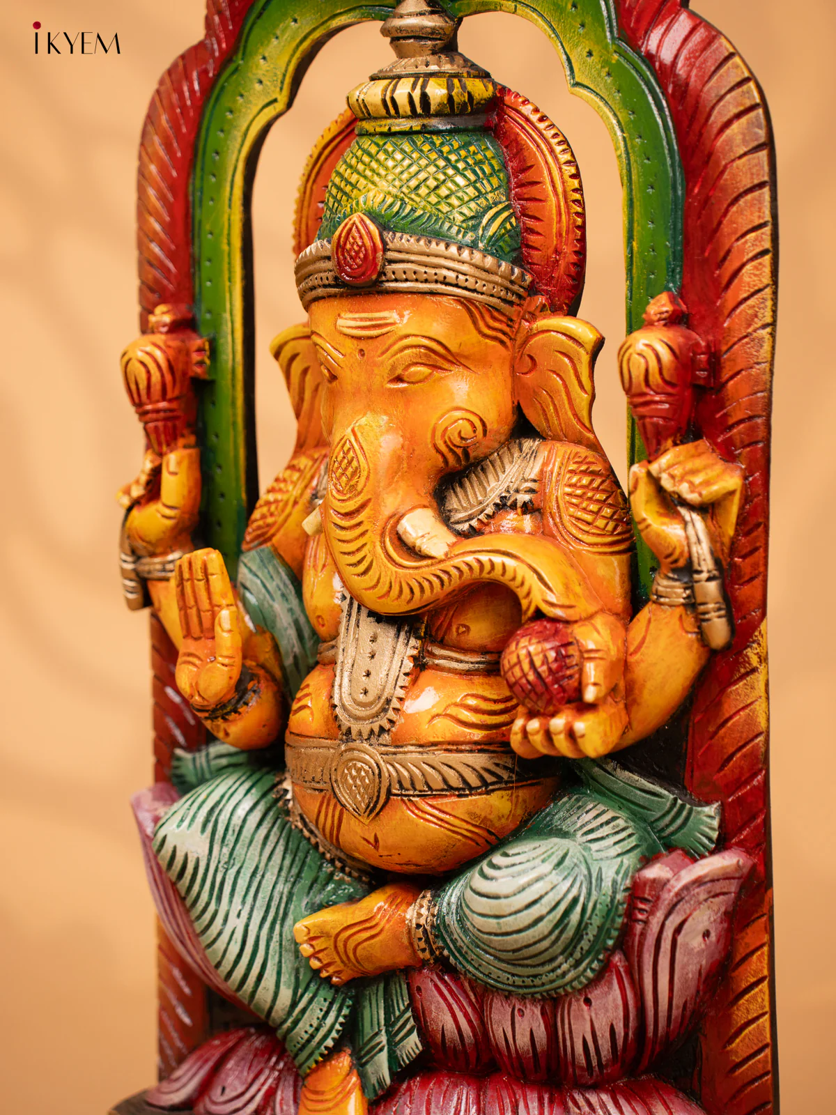 Beautifully Painted Hand Carved Wooden Wall Panel Of Ganesha - KD18114 - Image 4