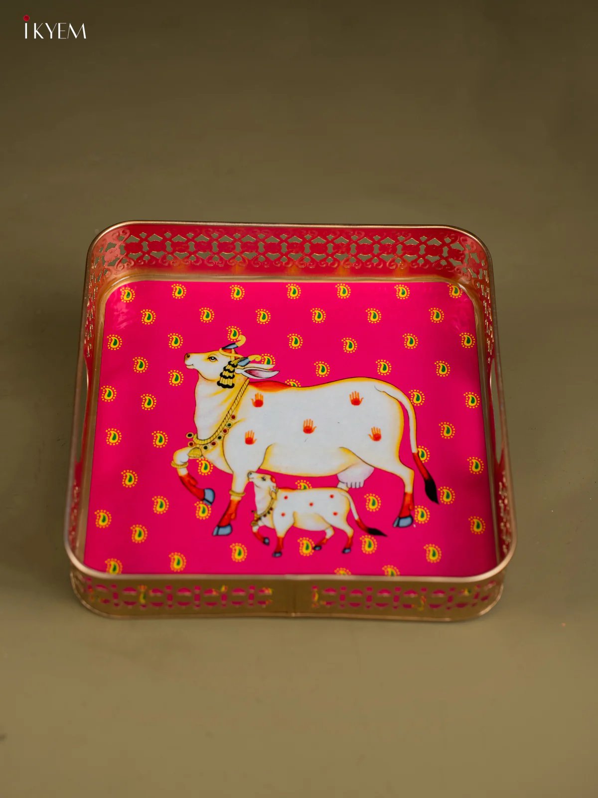 Pichwai Cow & Calf Printed Pink Metal Tray - KF25114 - Image 4