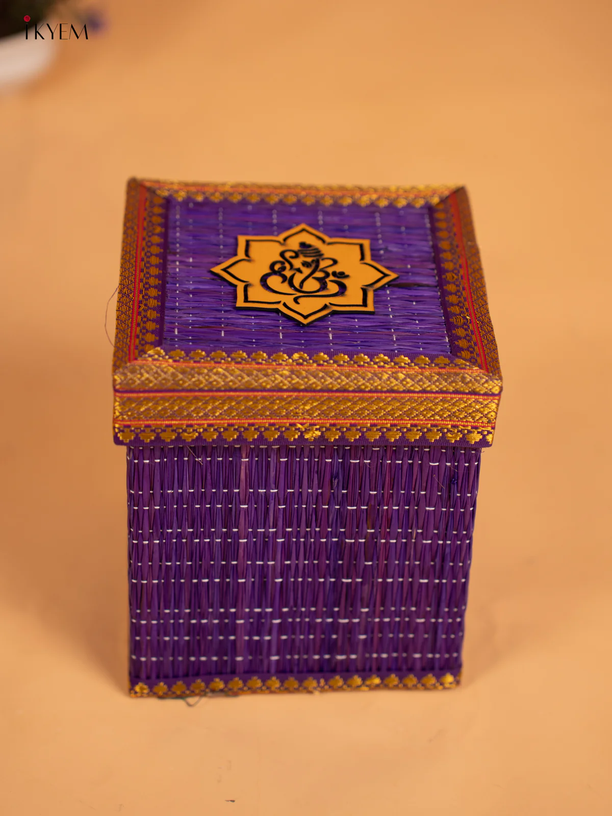 Purple Korai Gift Box with Net Potli - KB17145 - Image 4