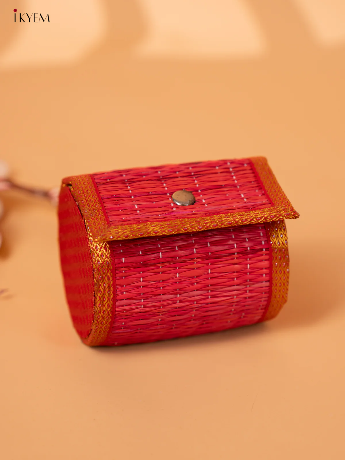 Red Korai Bangle Box with Zari Border - 4 Inch - KC20132 - Image 3