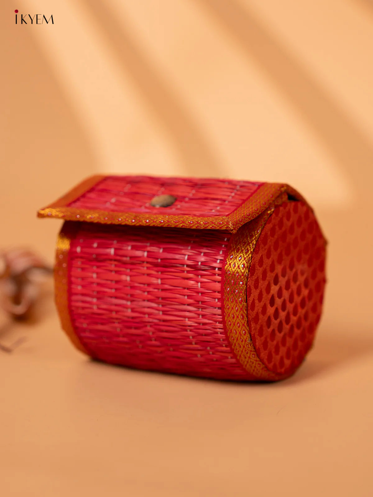 Red Korai Bangle Box with Zari Border - 4 Inch - KC20132 - Image 4
