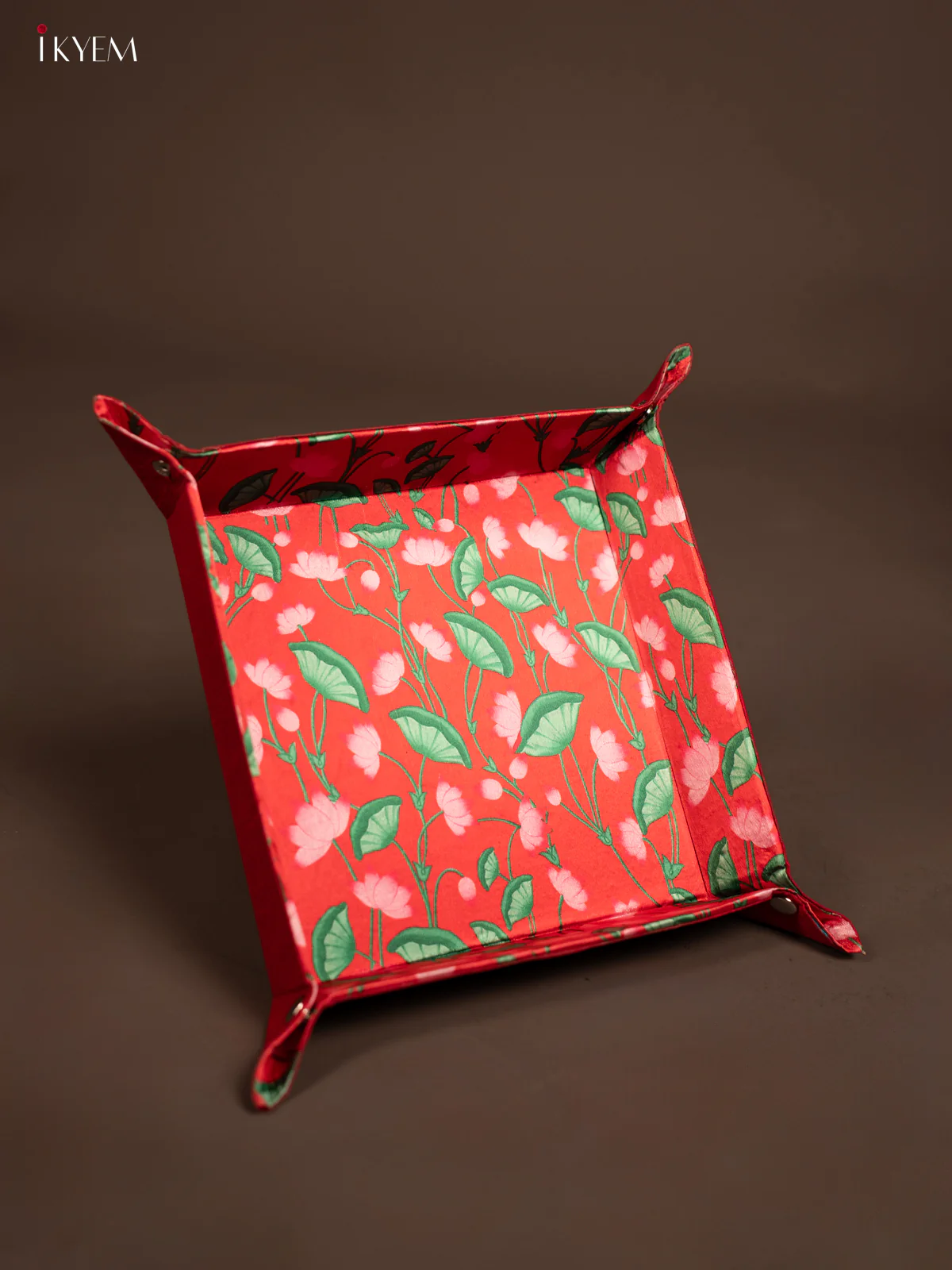 Red Pichwai Foldable Tray - KF09118 - Image 2