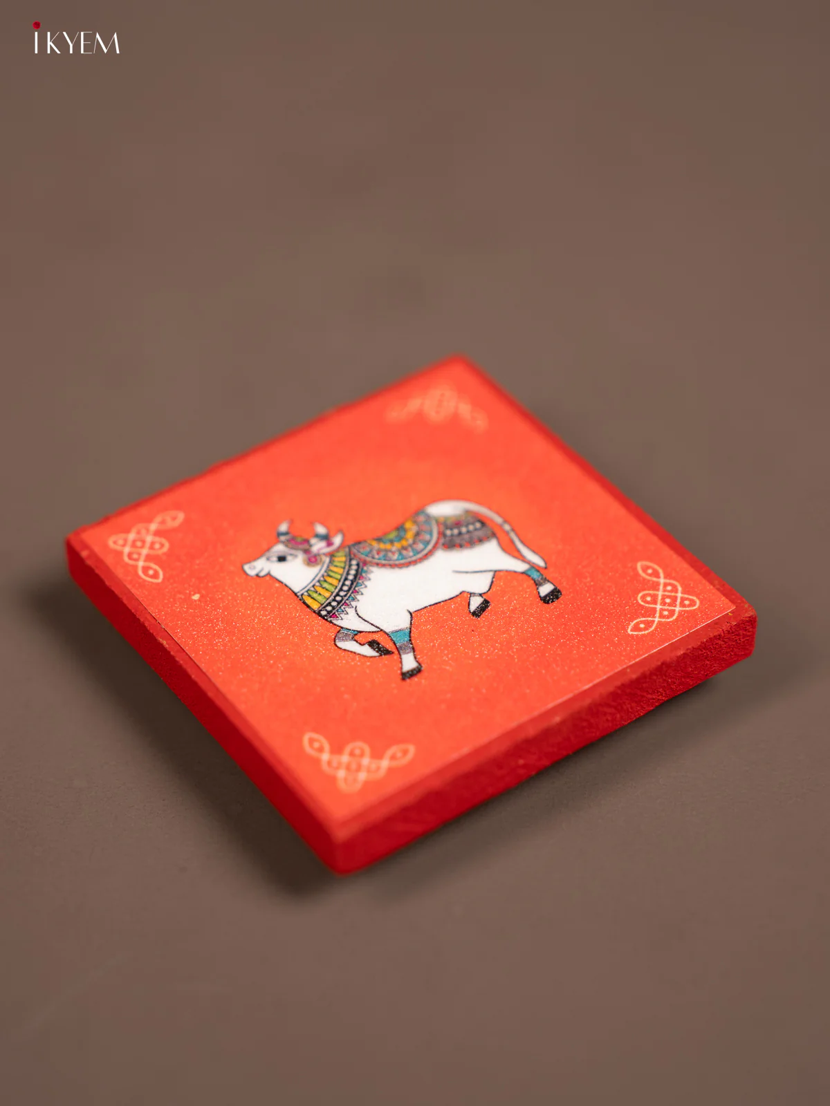 Red Pichwai & Kolam Printed Wooden Manai - KE29143 - Image 2
