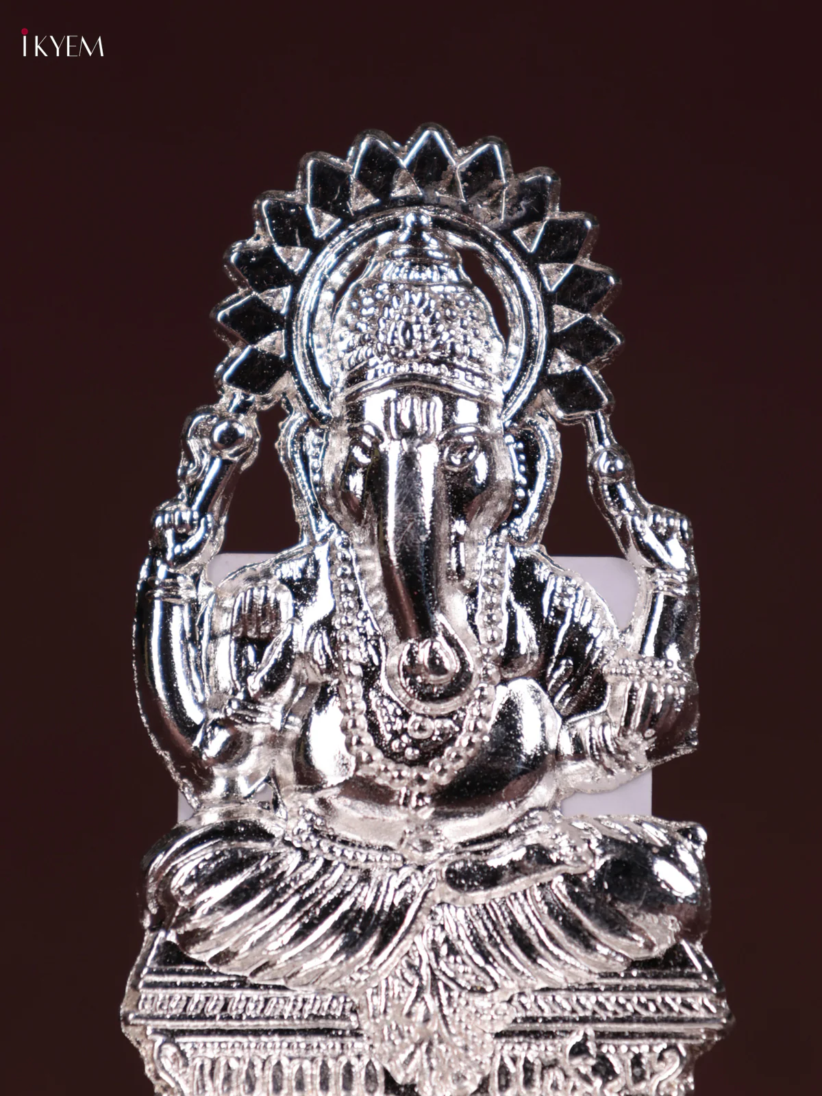 Beautiful Silver Plated Ganesha Lamp - KG15122 - Image 2
