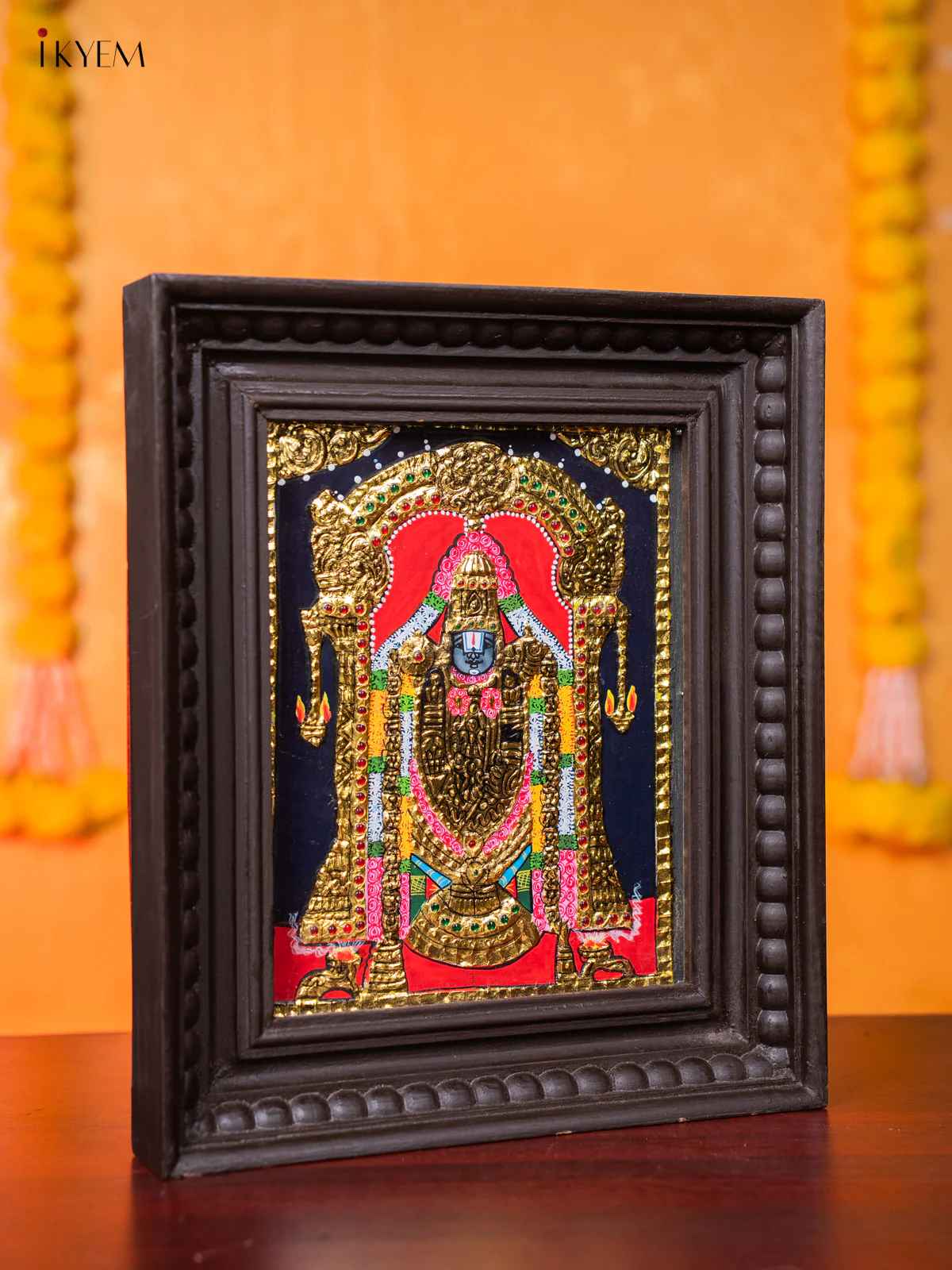 Elegant Lord Venkatachalapathy Tanjore painting (13*11 Inches) - KJ03112 - Image 4