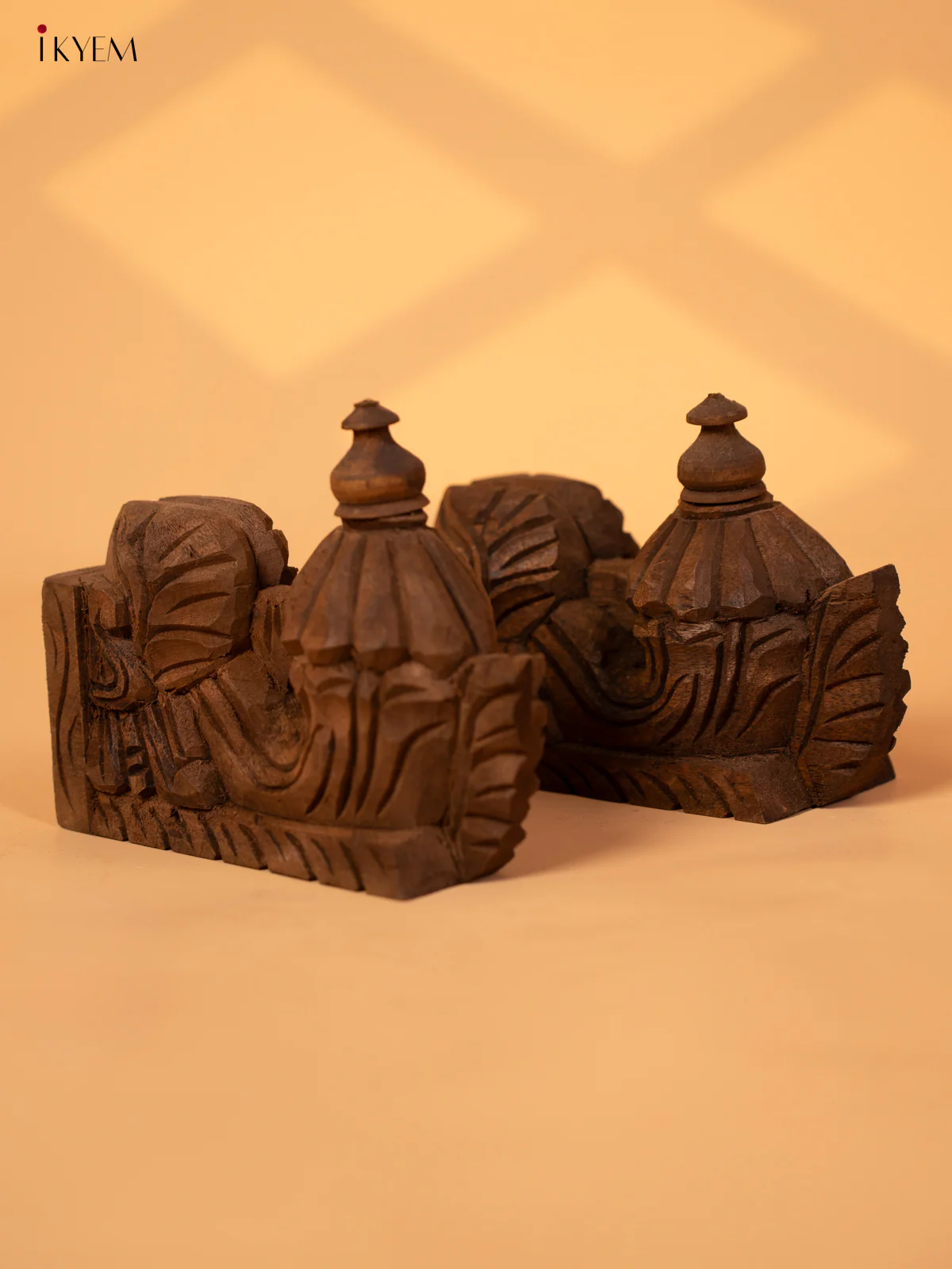 Hand Carved Wooden Yazhi Wall Bracket - KL10117 - Image 2