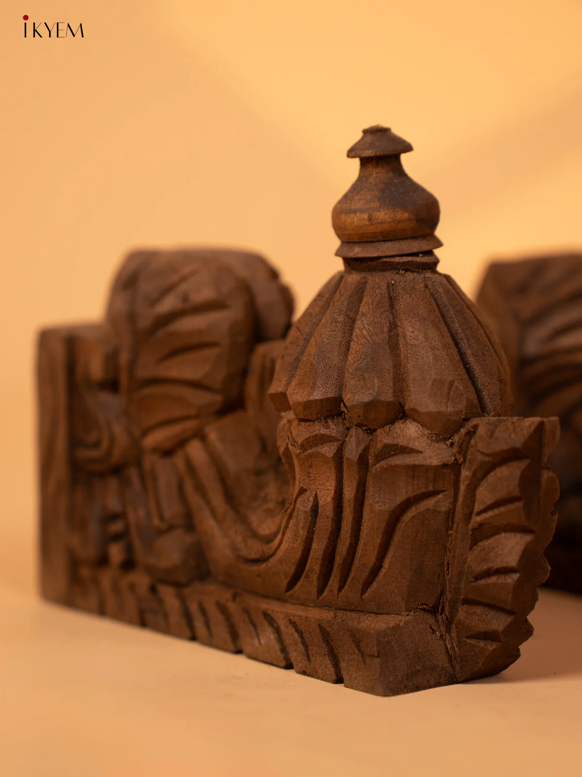 Hand Carved Wooden Yazhi Wall Bracket - KL10117 - Image 3
