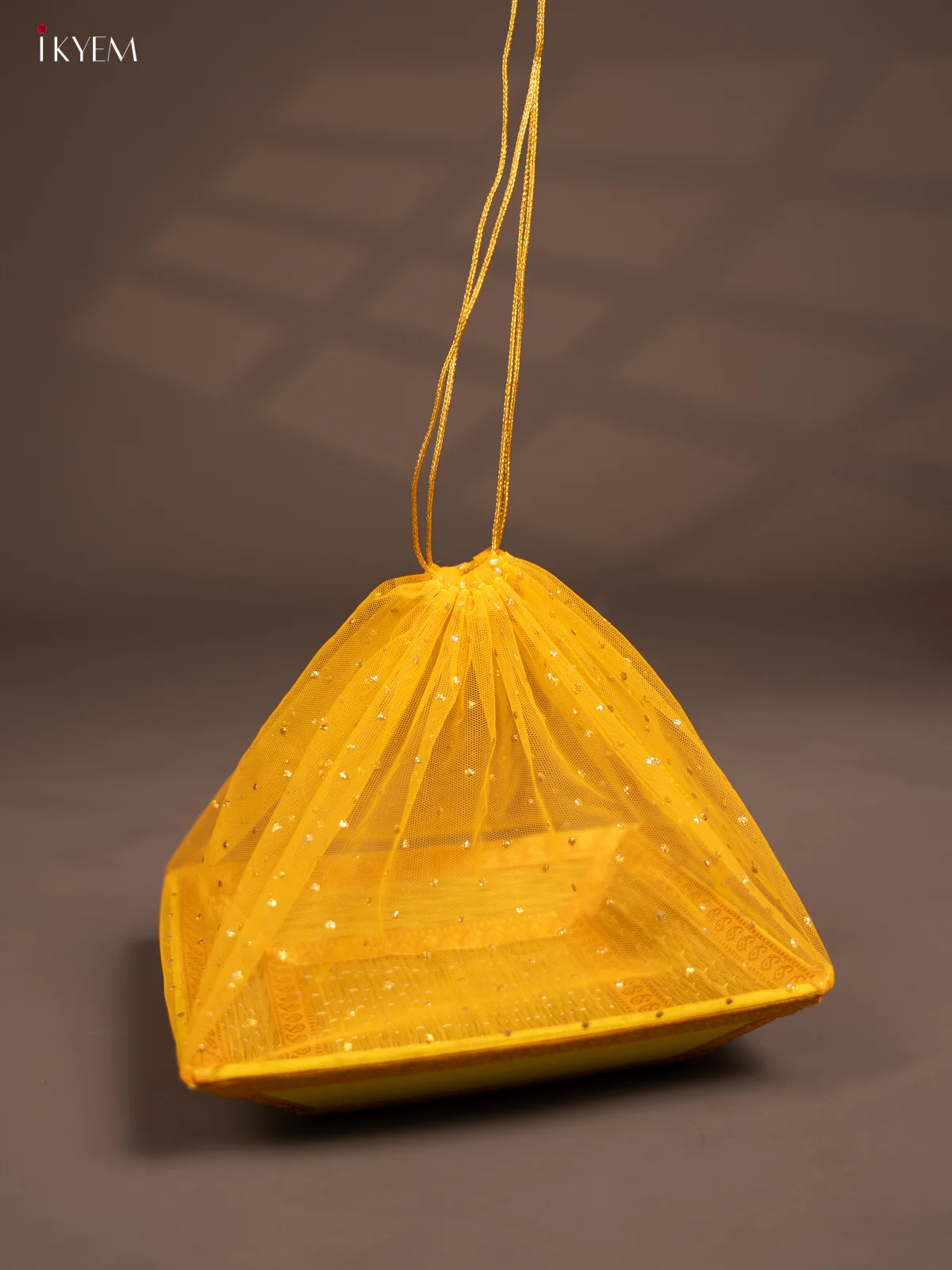 Yellow Korai tray with Potli - KE29176