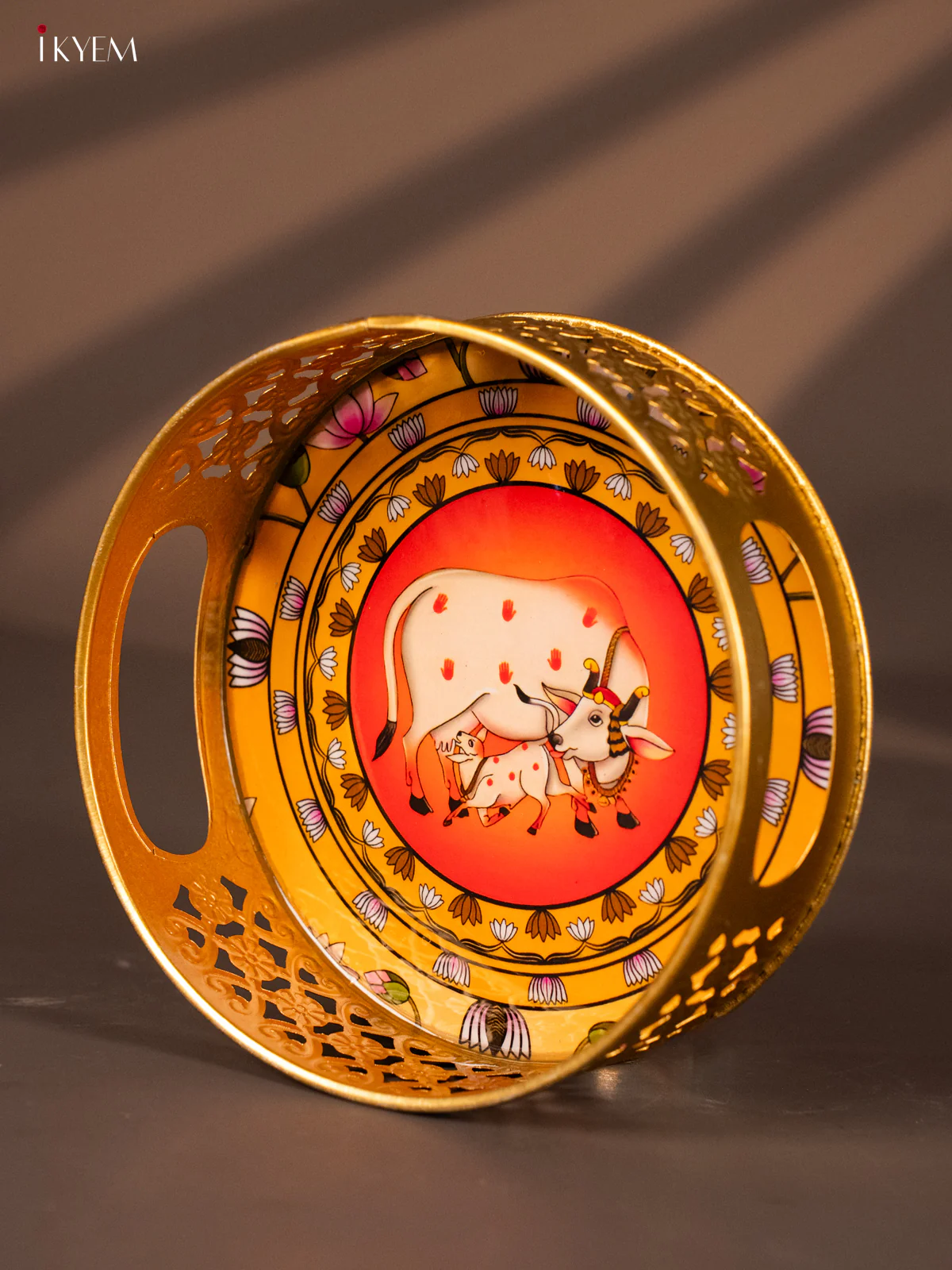 Yellow & Red Decorative Round Tray with Cow & Calf Digital Print - KH22123 - Image 4